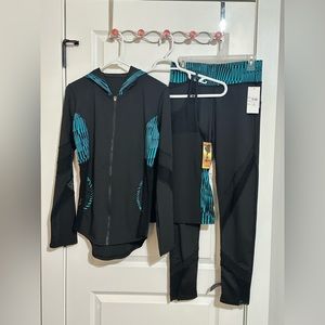 NWT 3 peace outfit